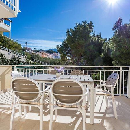 Apartments By The Sea Duce, Omis - 946 Экстерьер фото