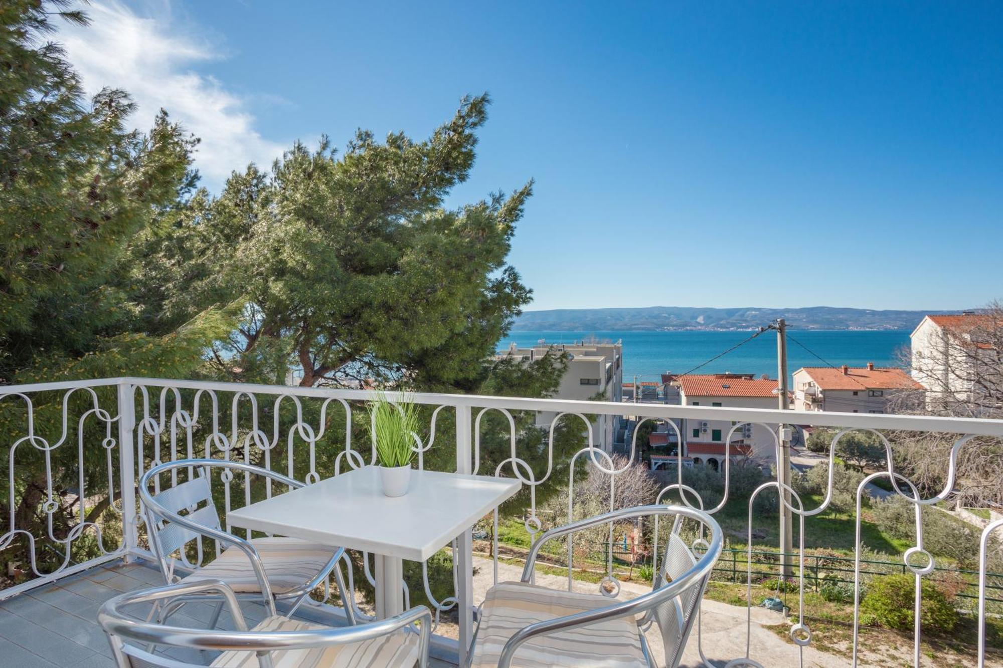 Apartments By The Sea Duce, Omis - 946 Экстерьер фото