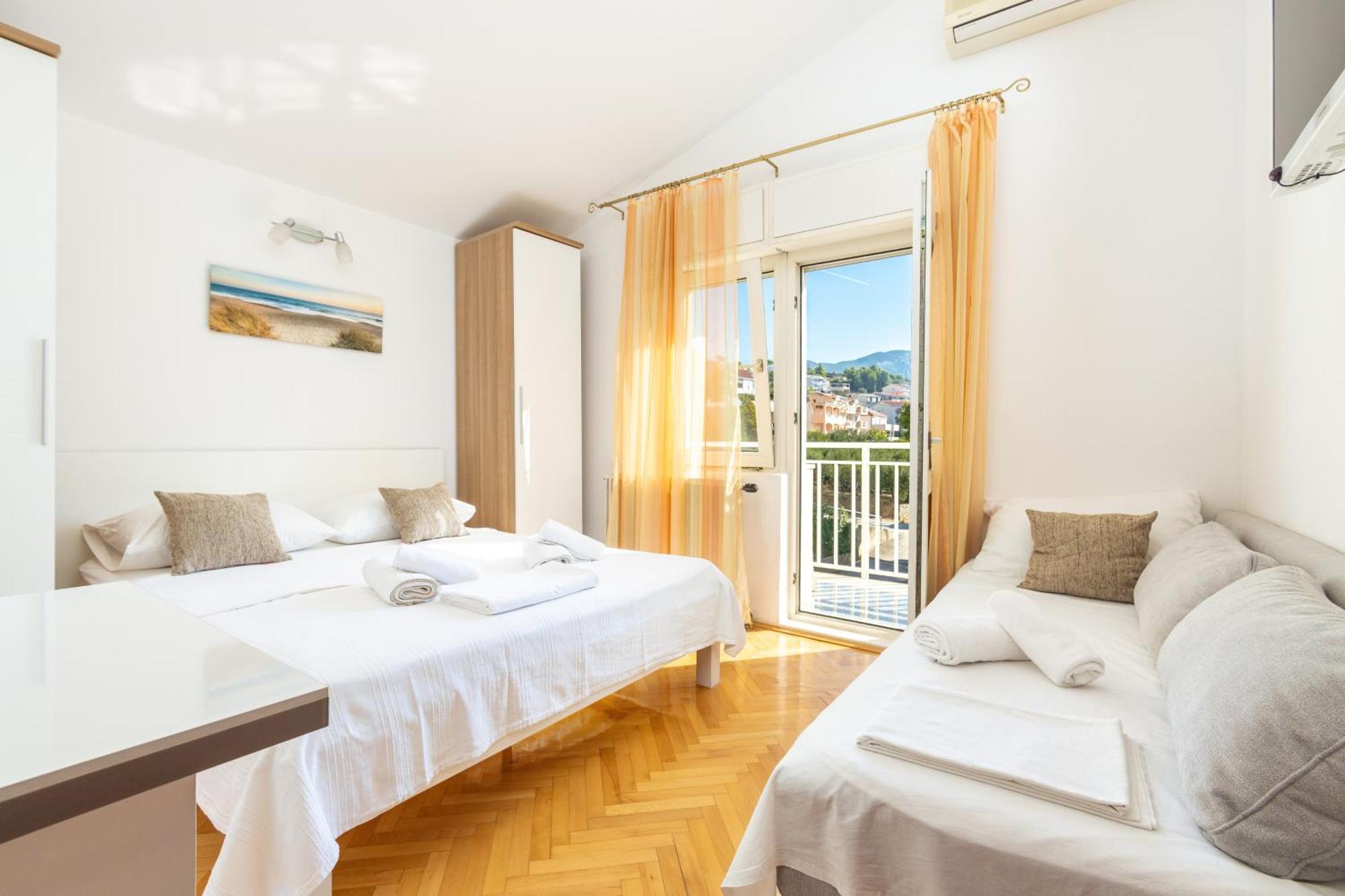 Apartments By The Sea Duce, Omis - 946 Экстерьер фото