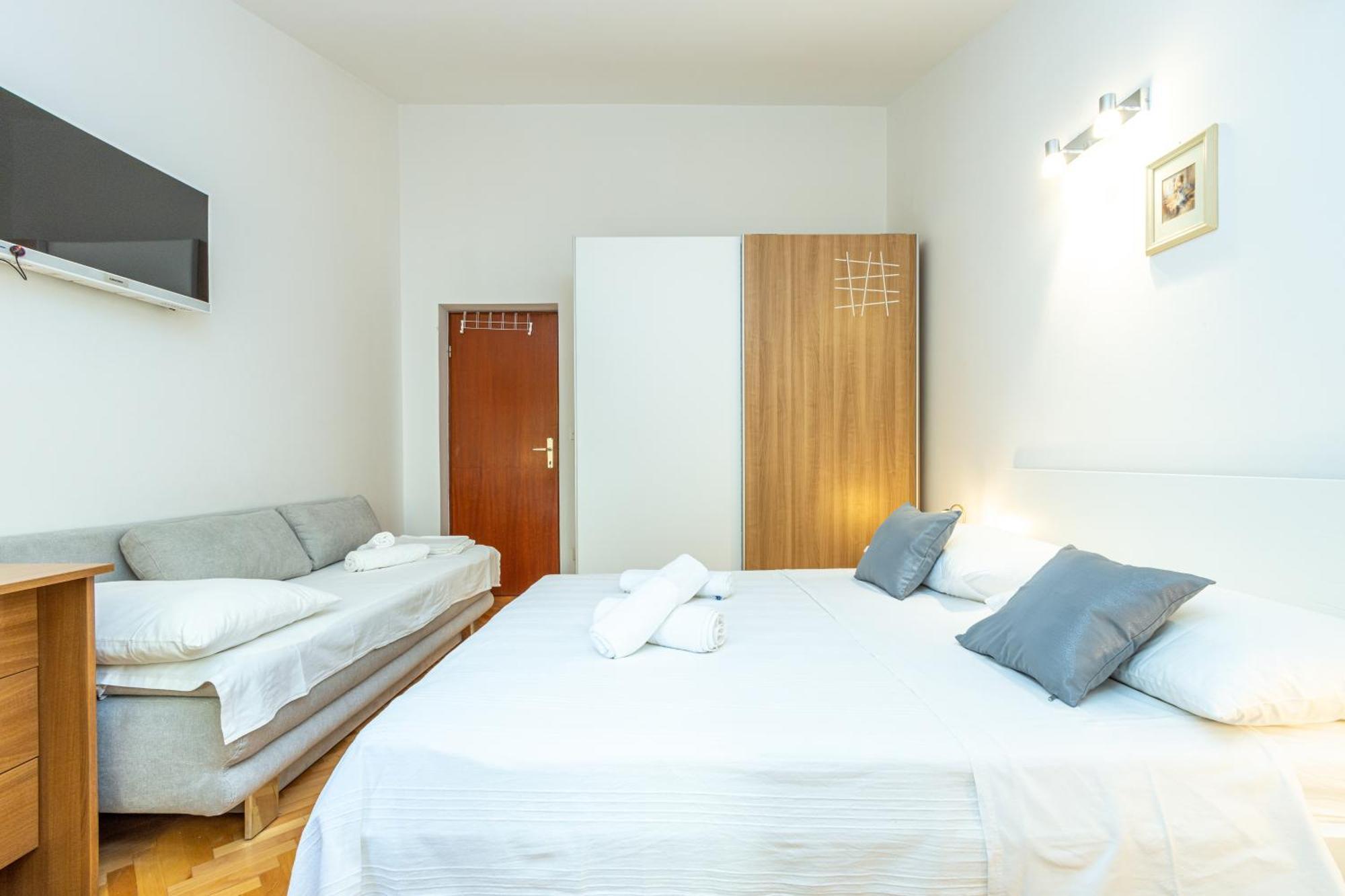 Apartments By The Sea Duce, Omis - 946 Номер фото