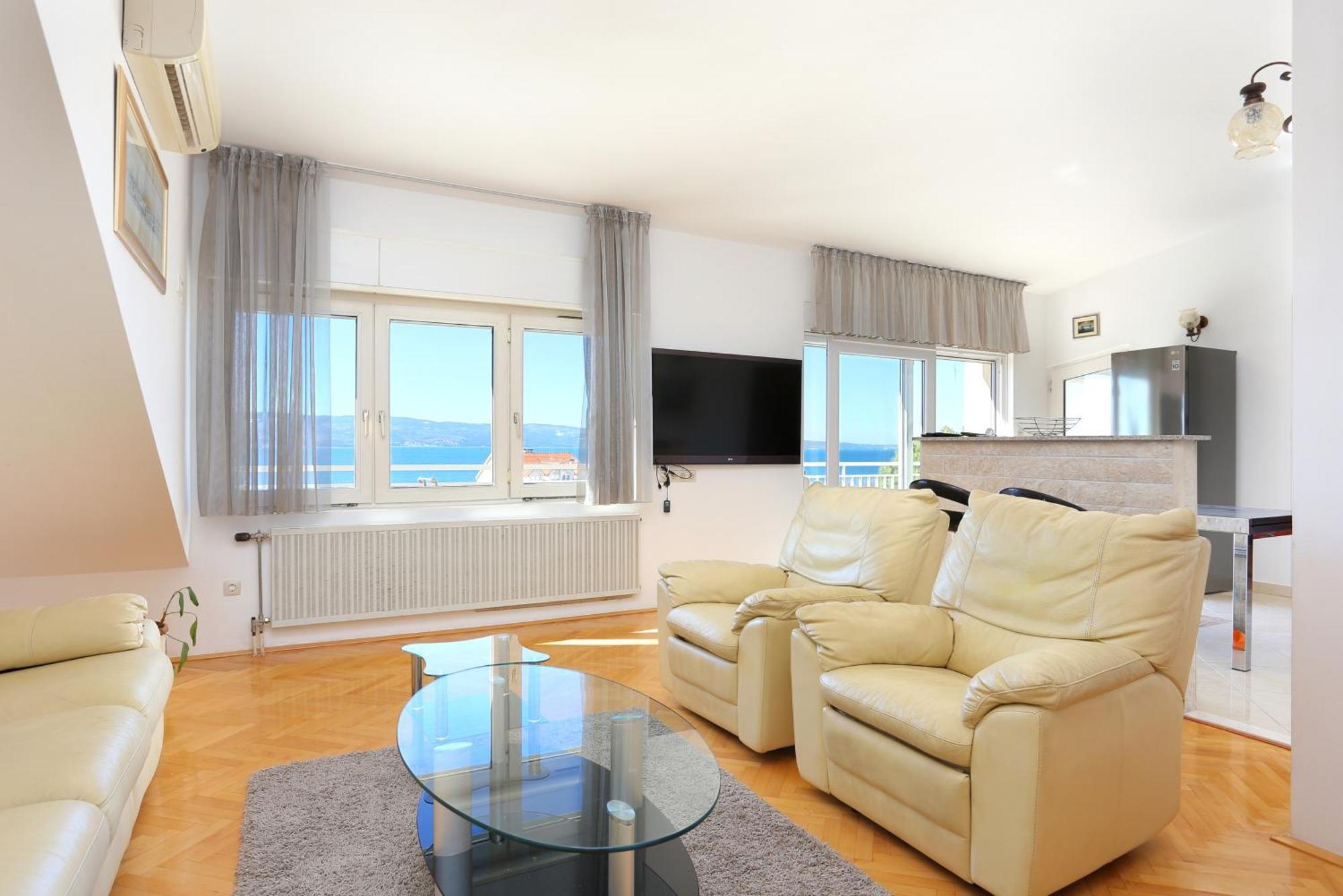 Apartments By The Sea Duce, Omis - 946 Номер фото